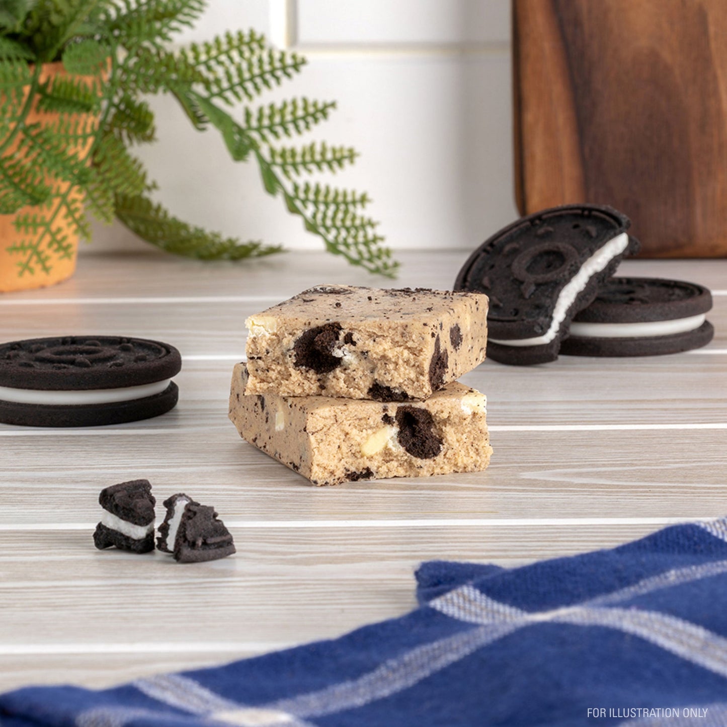 cookies-and-cream-protein-bars-u0 15807_QN_USA_ProteinBar_CAC_InterimAssetUpdate_Digital_Tabletop1.jpg