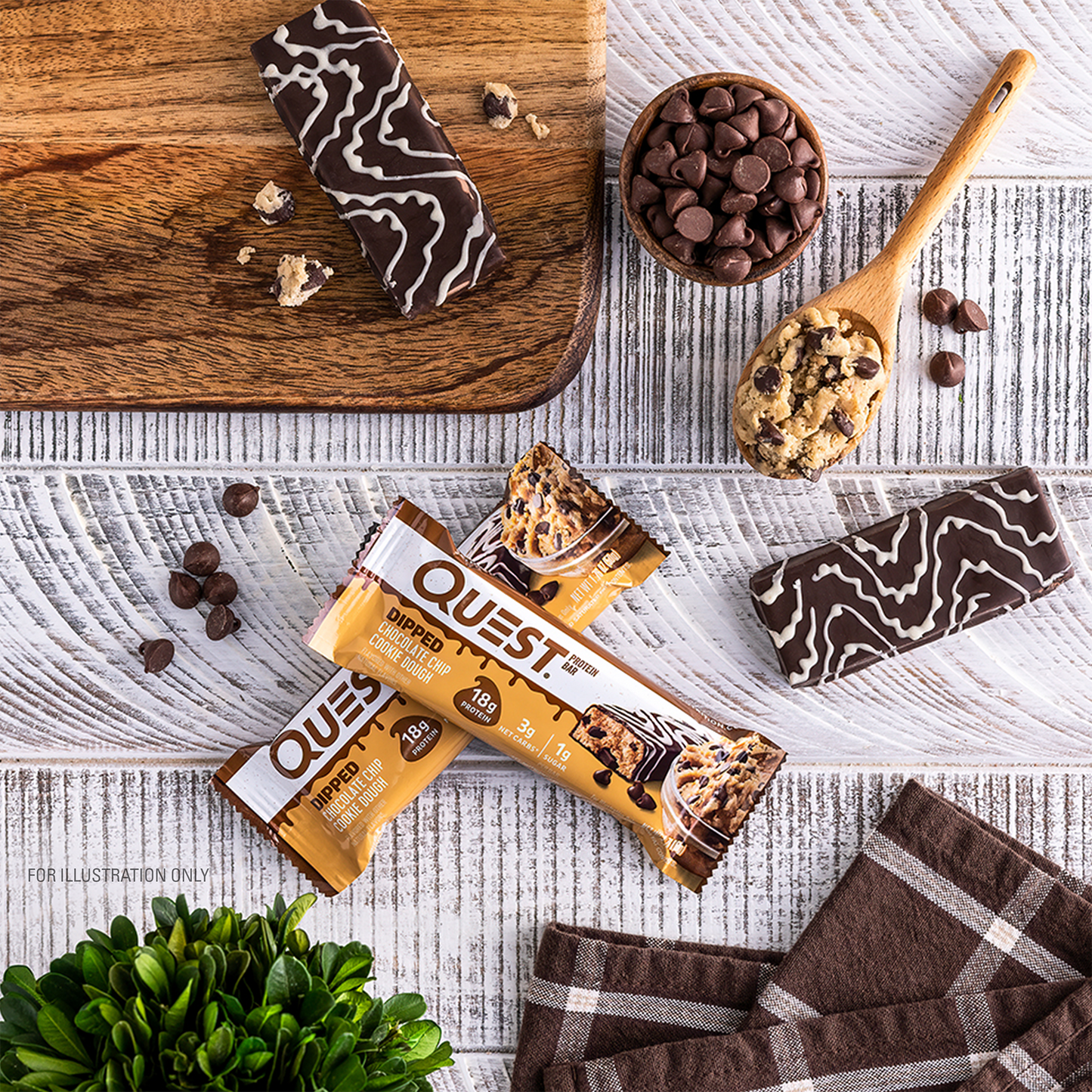dipped-chocolate-chip-cookie-dough-protein-bar-t1 qst-012268_dipped-chocolate-chip-cookie-dough-protein-bar_7.png
